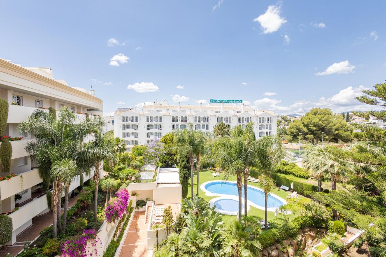 Puerto Banus, Edificio Tembo, 2 Bedroom Apartment, Parking And Pool Apartment