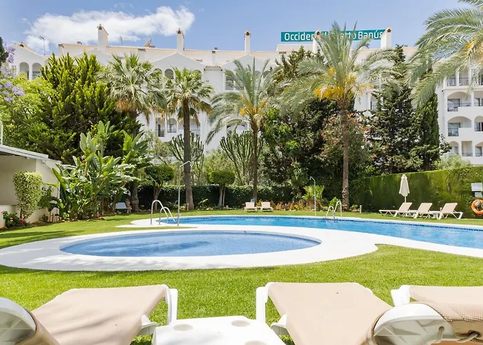 Luxury 2 bedroom apartment in Puerto Banús, parking&pool