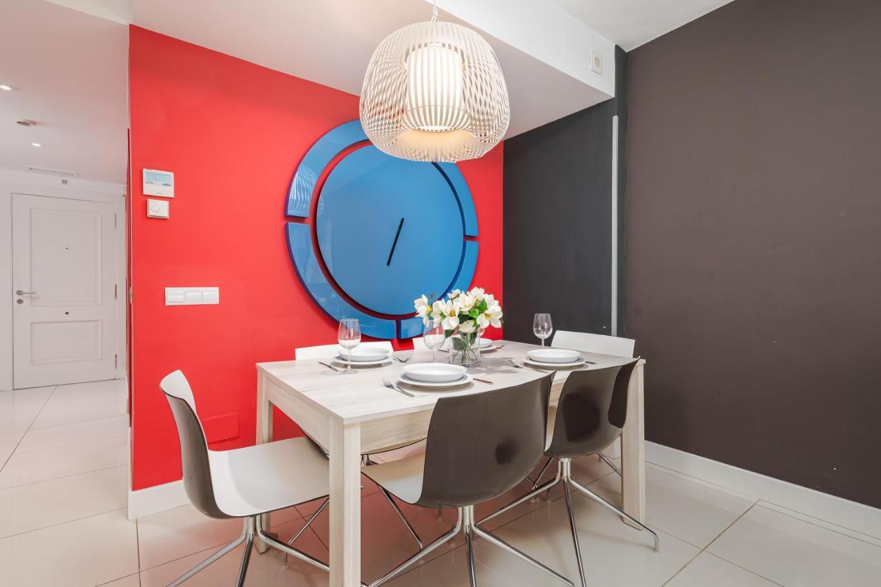 Luxury 2 Bedroom In Puerto Banús, Parking&pool Appartement Marbella